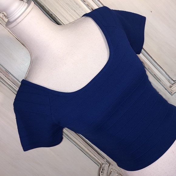 Nordstrom Lucy Paris Body-con Ribbed True Blue Scoop Neck Short Sleeve Crop Top - Picture 2 of 10